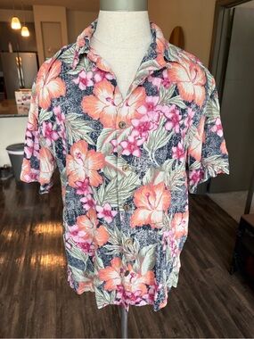 Men's Floral Button-Up Tropical Shirt - Peach & Pink